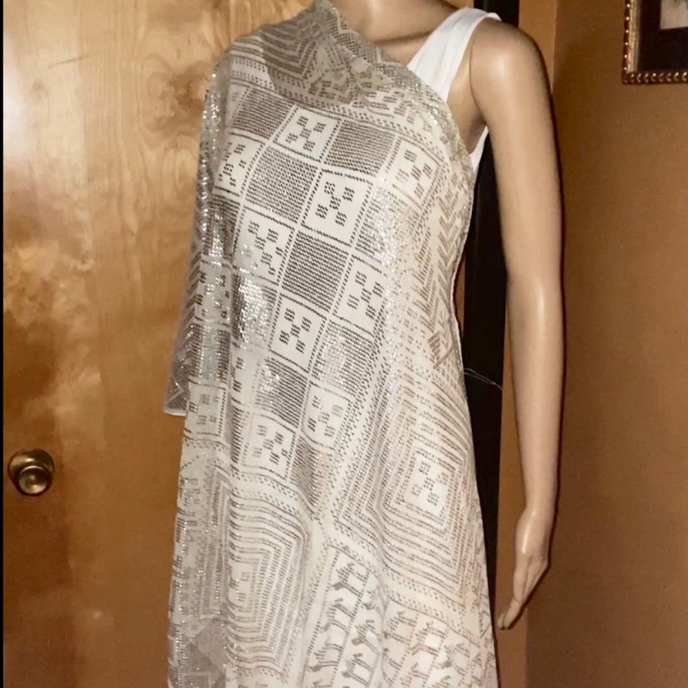 Vintage Egyptian Assuit Shawl: Silver on Cream, 1920s Art Deco